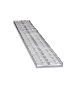 Ramp in front of nest Step
